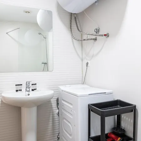Picasso Corner Premium Homes 公寓